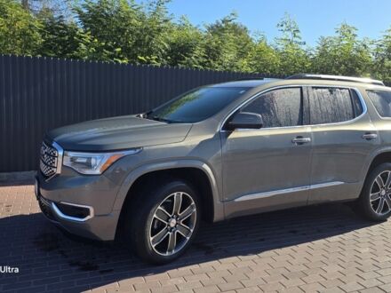 Серый ДжиЭмСи Акадия, объемом двигателя 3.6 л и пробегом 25 тыс. км за 27000 $, фото 1 на Automoto.ua