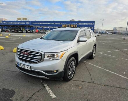 Сірий ДжіЕмСі Acadia, об'ємом двигуна 3.6 л та пробігом 140 тис. км за 18500 $, фото 1 на Automoto.ua