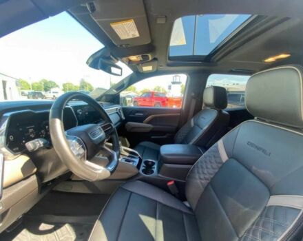 ДжиЭмСи Канйон 2024 в Львове на Automoto.ua Черный ДжиЭмСи Канйон, объемом двигателя 2.7 л и пробегом 24 тыс. км за 16000 $, фото 8 на Automoto.ua