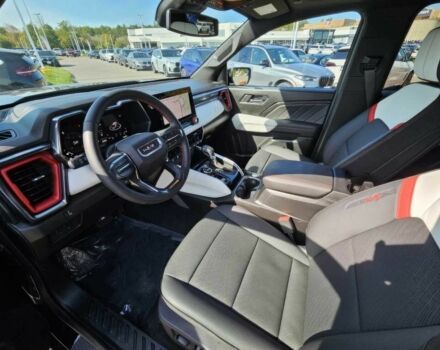 ДжиЭмСи Канйон 2024 в Львове на Automoto.ua Черный ДжиЭмСи Канйон, объемом двигателя 2.7 л и пробегом 13 тыс. км за 14000 $, фото 7 на Automoto.ua