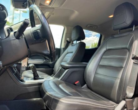 Красный ДжиЭмСи Канйон, объемом двигателя 3.6 л и пробегом 41 тыс. км за 6500 $, фото 12 на Automoto.ua