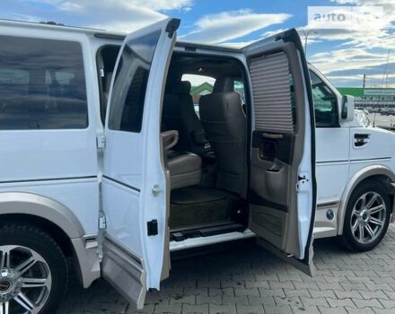 Белый ДжиЭмСи Савана, объемом двигателя 6 л и пробегом 52 тыс. км за 59500 $, фото 8 на Automoto.ua