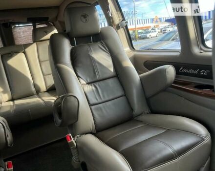 Белый ДжиЭмСи Савана, объемом двигателя 6 л и пробегом 52 тыс. км за 59500 $, фото 28 на Automoto.ua