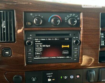 Белый ДжиЭмСи Савана, объемом двигателя 6 л и пробегом 52 тыс. км за 59500 $, фото 24 на Automoto.ua