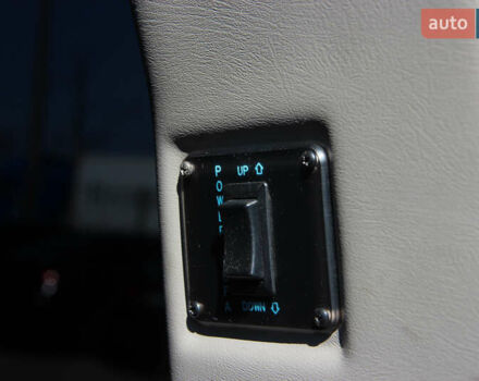 Черный ДжиЭмСи Савана, объемом двигателя 5.33 л и пробегом 143 тыс. км за 26000 $, фото 60 на Automoto.ua