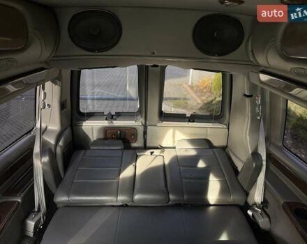 Черный ДжиЭмСи Савана, объемом двигателя 5.33 л и пробегом 149 тыс. км за 26000 $, фото 18 на Automoto.ua