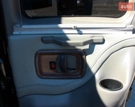 Черный ДжиЭмСи Савана, объемом двигателя 5.33 л и пробегом 143 тыс. км за 26000 $, фото 44 на Automoto.ua