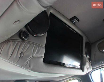 Черный ДжиЭмСи Савана, объемом двигателя 5.33 л и пробегом 143 тыс. км за 26000 $, фото 43 на Automoto.ua