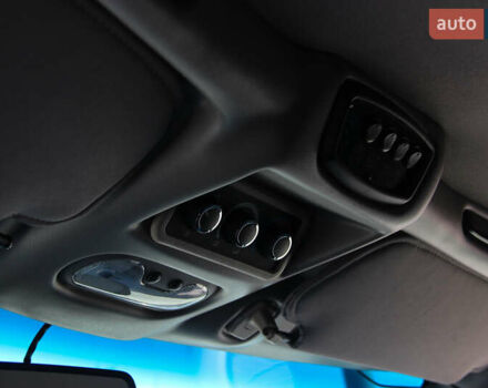 Черный ДжиЭмСи Савана, объемом двигателя 5.33 л и пробегом 143 тыс. км за 26000 $, фото 33 на Automoto.ua