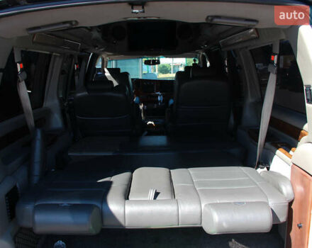 Черный ДжиЭмСи Савана, объемом двигателя 5.33 л и пробегом 143 тыс. км за 26000 $, фото 58 на Automoto.ua