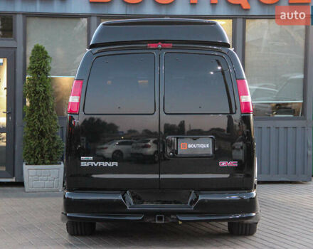 Черный ДжиЭмСи Савана, объемом двигателя 5.33 л и пробегом 143 тыс. км за 26000 $, фото 16 на Automoto.ua