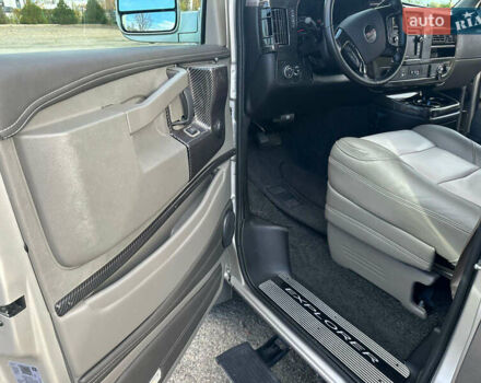 Серый ДжиЭмСи Савана, объемом двигателя 5.97 л и пробегом 6 тыс. км за 85000 $, фото 14 на Automoto.ua