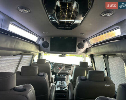 Серый ДжиЭмСи Савана, объемом двигателя 5.97 л и пробегом 6 тыс. км за 85000 $, фото 35 на Automoto.ua