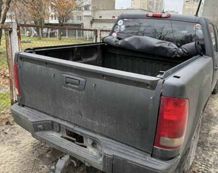 Черный ДжиЭмСи Сиерра, объемом двигателя 5.3 л и пробегом 335 тыс. км за 7929 $, фото 4 на Automoto.ua