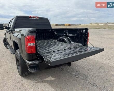 Черный ДжиЭмСи Сиерра, объемом двигателя 5.3 л и пробегом 130 тыс. км за 35600 $, фото 9 на Automoto.ua