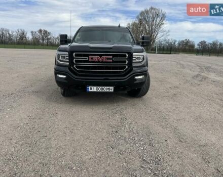 Черный ДжиЭмСи Сиерра, объемом двигателя 5.3 л и пробегом 130 тыс. км за 35600 $, фото 2 на Automoto.ua