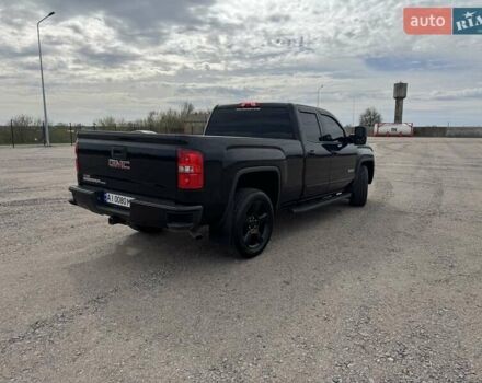 Черный ДжиЭмСи Сиерра, объемом двигателя 5.3 л и пробегом 130 тыс. км за 35600 $, фото 6 на Automoto.ua