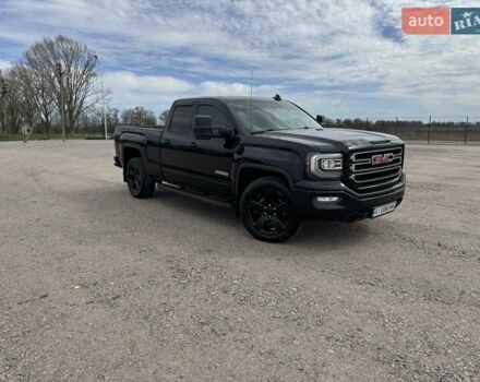 Черный ДжиЭмСи Сиерра, объемом двигателя 5.3 л и пробегом 130 тыс. км за 35600 $, фото 3 на Automoto.ua