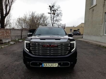 ДжиЭмСи Сиерра 2022 в Киеве на Automoto.ua Черный ДжиЭмСи Сиерра, объемом двигателя 3 л и пробегом 20 тыс. км за 67000 $, фото 1 на Automoto.ua