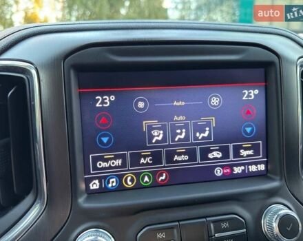 ДжиЭмСи Сиерра 2021 в Киеве на Automoto.ua Серый ДжиЭмСи Сиерра, объемом двигателя 6.16 л и пробегом 30 тыс. км за 59000 $, фото 15 на Automoto.ua