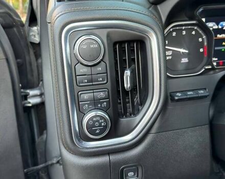 ДжиЭмСи Сиерра 2021 в Киеве на Automoto.ua Серый ДжиЭмСи Сиерра, объемом двигателя 6.16 л и пробегом 30 тыс. км за 59000 $, фото 20 на Automoto.ua