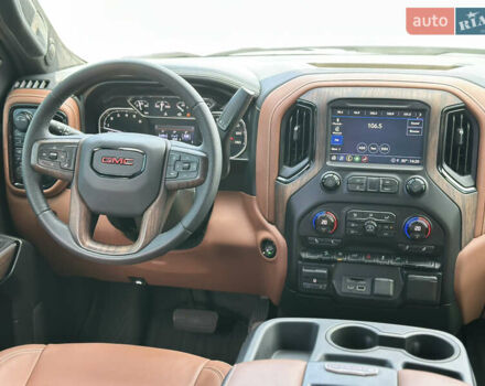 Сірий ДжіЕмСі Sierra, об'ємом двигуна 5.33 л та пробігом 44 тис. км за 47900 $, фото 13 на Automoto.ua