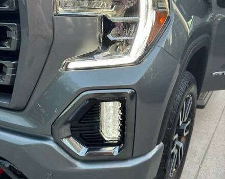 ДжиЭмСи Сиерра 2021 в Киеве на Automoto.ua Серый ДжиЭмСи Сиерра, объемом двигателя 6.16 л и пробегом 30 тыс. км за 59000 $, фото 5 на Automoto.ua