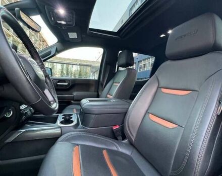 ДжиЭмСи Сиерра 2021 в Киеве на Automoto.ua Серый ДжиЭмСи Сиерра, объемом двигателя 6.16 л и пробегом 30 тыс. км за 59000 $, фото 8 на Automoto.ua