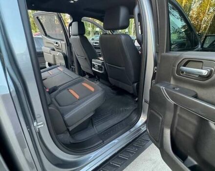 ДжиЭмСи Сиерра 2021 в Киеве на Automoto.ua Серый ДжиЭмСи Сиерра, объемом двигателя 6.16 л и пробегом 30 тыс. км за 59000 $, фото 23 на Automoto.ua