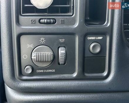 ДжиЭмСи Сиерра 2000 в Одессе на Automoto.ua Синий ДжиЭмСи Сиерра, объемом двигателя 4.29 л и пробегом 265 тыс. км за 5700 $, фото 13 на Automoto.ua