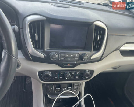 Белый ДжиЭмСи Террейн, объемом двигателя 2 л и пробегом 111 тыс. км за 19199 $, фото 25 на Automoto.ua