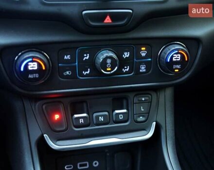 Белый ДжиЭмСи Террейн, объемом двигателя 1.5 л и пробегом 66 тыс. км за 17500 $, фото 27 на Automoto.ua