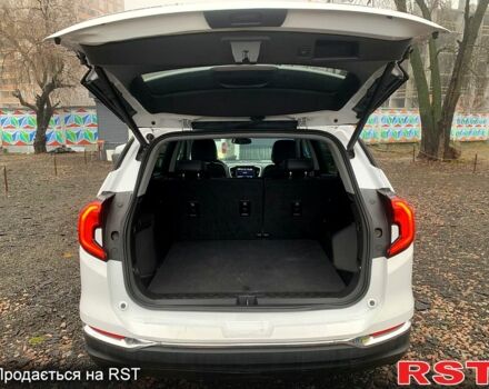 Білий ДжіЕмСі Террейн, об'ємом двигуна 1.5 л та пробігом 37 тис. км за 22500 $, фото 4 на Automoto.ua