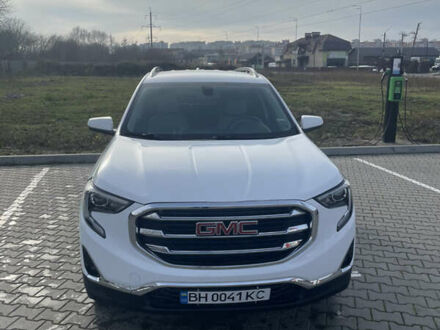 Белый ДжиЭмСи Террейн, объемом двигателя 2 л и пробегом 111 тыс. км за 19199 $, фото 1 на Automoto.ua