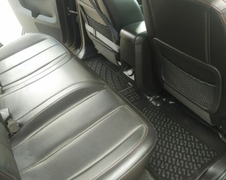 Черный ДжиЭмСи Террейн, объемом двигателя 2.3 л и пробегом 157 тыс. км за 13600 $, фото 6 на Automoto.ua