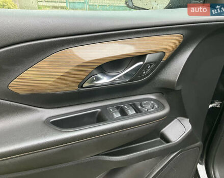 Черный ДжиЭмСи Террейн, объемом двигателя 1.5 л и пробегом 49 тыс. км за 18000 $, фото 17 на Automoto.ua