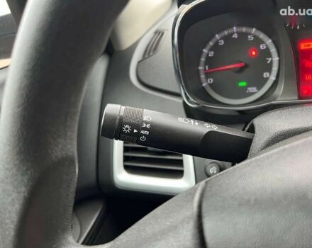 ДжіЕмСі Террейн, об'ємом двигуна 2.4 л та пробігом 201 тис. км за 11500 $, фото 16 на Automoto.ua