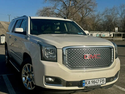 Белый ДжиЭмСи Юкон, объемом двигателя 6.16 л и пробегом 170 тыс. км за 28000 $, фото 1 на Automoto.ua