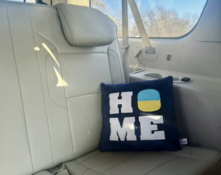 Бежевый ДжиЭмСи Юкон, объемом двигателя 6.2 л и пробегом 172 тыс. км за 25500 $, фото 14 на Automoto.ua