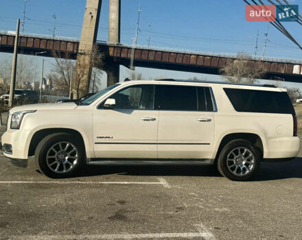 Бежевый ДжиЭмСи Юкон, объемом двигателя 6.2 л и пробегом 172 тыс. км за 25500 $, фото 1 на Automoto.ua