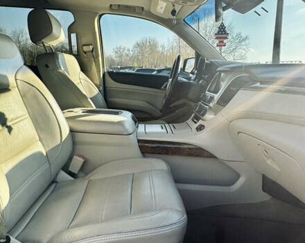Бежевый ДжиЭмСи Юкон, объемом двигателя 6.2 л и пробегом 172 тыс. км за 25500 $, фото 9 на Automoto.ua