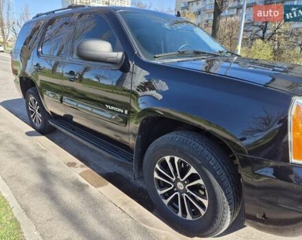 Черный ДжиЭмСи Юкон, объемом двигателя 5.3 л и пробегом 289 тыс. км за 11900 $, фото 36 на Automoto.ua