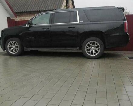 Чорний ДжіЕмСі Yukon, об'ємом двигуна 5.33 л та пробігом 141 тис. км за 31400 $, фото 3 на Automoto.ua