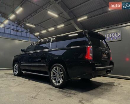 Черный ДжиЭмСи Юкон, объемом двигателя 5.3 л и пробегом 102 тыс. км за 40000 $, фото 8 на Automoto.ua