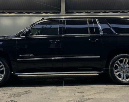 Черный ДжиЭмСи Юкон, объемом двигателя 5.3 л и пробегом 102 тыс. км за 40000 $, фото 7 на Automoto.ua