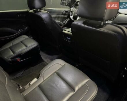 Черный ДжиЭмСи Юкон, объемом двигателя 5.3 л и пробегом 102 тыс. км за 40000 $, фото 35 на Automoto.ua