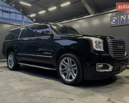 Черный ДжиЭмСи Юкон, объемом двигателя 5.3 л и пробегом 102 тыс. км за 40000 $, фото 20 на Automoto.ua