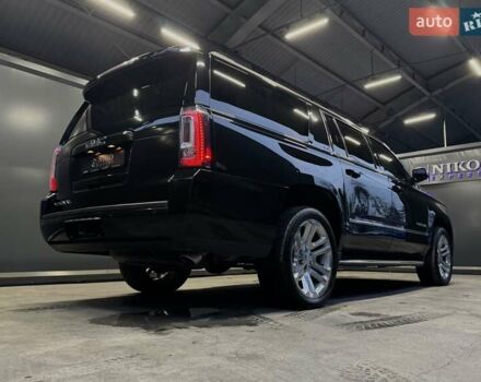 Черный ДжиЭмСи Юкон, объемом двигателя 5.3 л и пробегом 102 тыс. км за 40000 $, фото 15 на Automoto.ua