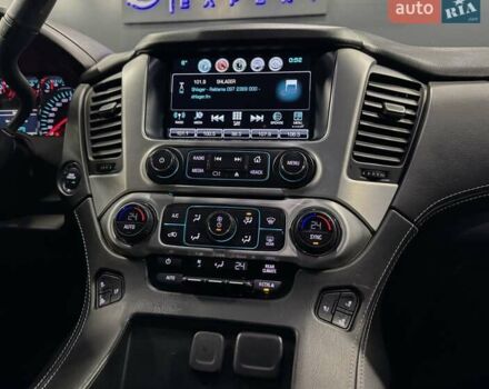 Черный ДжиЭмСи Юкон, объемом двигателя 5.3 л и пробегом 102 тыс. км за 40000 $, фото 29 на Automoto.ua