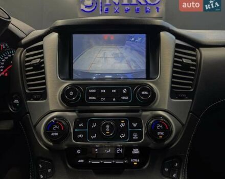 Черный ДжиЭмСи Юкон, объемом двигателя 5.3 л и пробегом 102 тыс. км за 40000 $, фото 30 на Automoto.ua